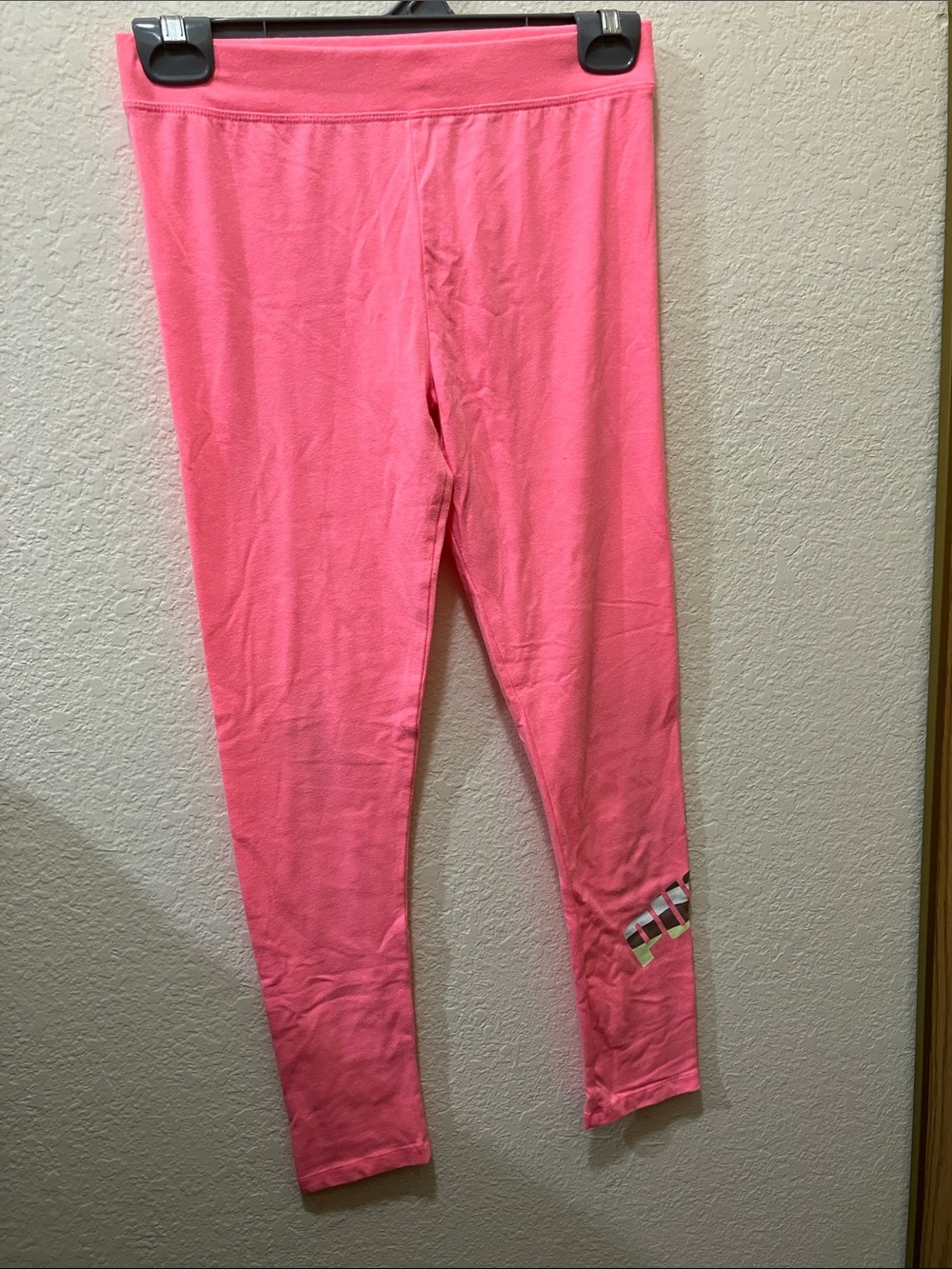 Puma Girls' Bright Pink Leggings with Logo Accent